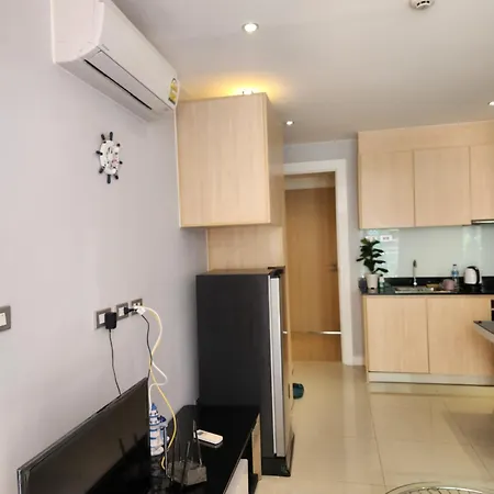 Apartment Grand Caribbean With Pool Access Pattaya