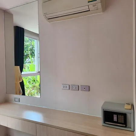 Apartment Grand Caribbean With Pool Access Pattaya