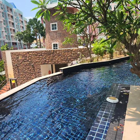 Apartment Grand Caribbean With Pool Access Pattaya