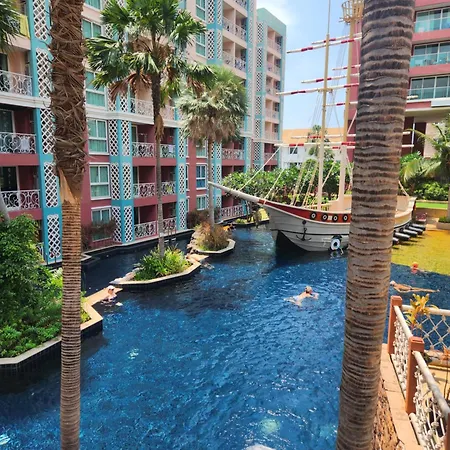 Grand Caribbean With Pool Access *
