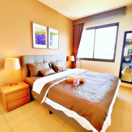 Unixx Center High Floor Sea View07 Apartment