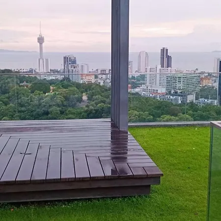 Unixx Center High Floor Sea View07