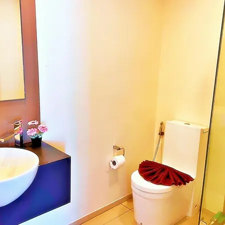 Unixx Center High Floor Sea View07 Apartment Pattaya