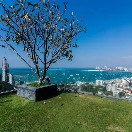 Unixx Center High Floor Sea View07 Apartment *