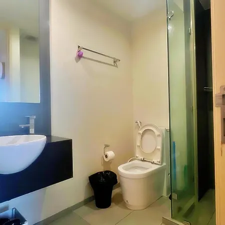 Unixx ​​center High Floor Amazing Sea View9f *