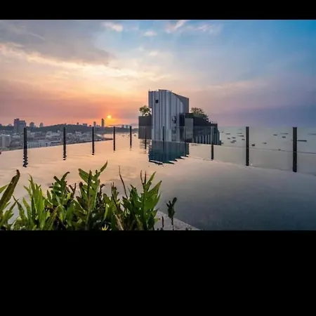 The Base Central Pattaya#71 Pattaya