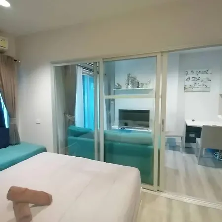 Apartment 中心海网红公寓 *