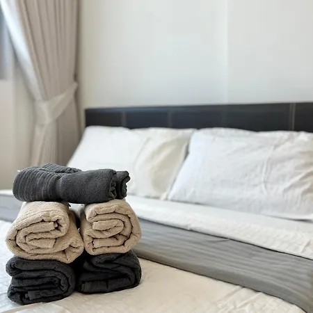 Apartment Club Royal Wongamat 1 Bedroom On The First Line Of The Sea