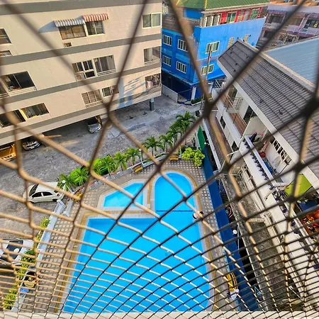 Hagone Condotel - Pool, Near & Steps To Weekend Market Apartment