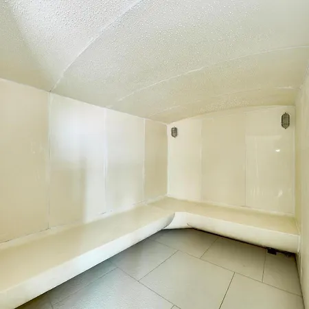 Pattaya Jomtien Apartments L Guest Friendly L Waterpark Gym Sauna Jacuzzi อพาร์ทเม้น *