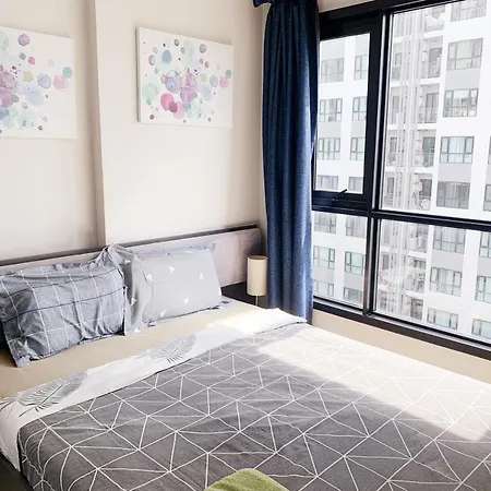 Apartment 泰国芭提雅thebase无边游泳池公寓