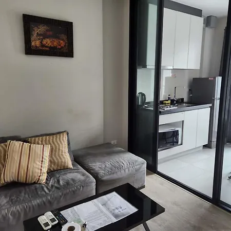 Apartment Infinity Pool One Bedroom Pattaya