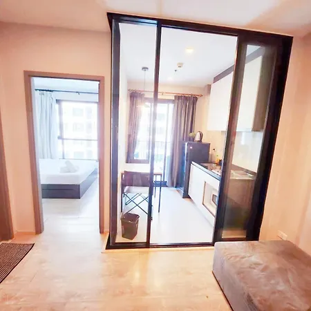 Infinity Pool One Bedroom