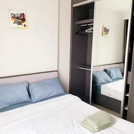 Apartment Infinity Pool One Bedroom Pattaya