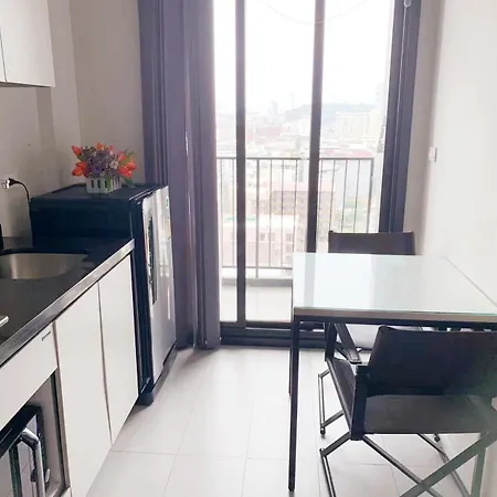 Infinity Pool One Bedroom * Pattaya
