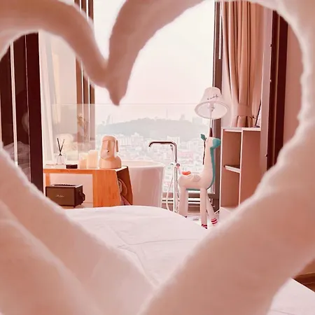Edge Sea View อพาร์ทเม้น Pattaya