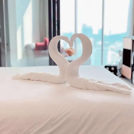 อพาร์ทเม้น Edge Sea View *