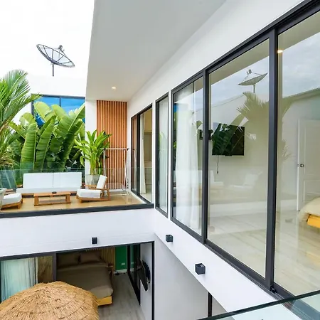 Villa 芭提雅市区靠近步行街/海滩，全新4卧双层独栋私人泳池别墅 Pattaya