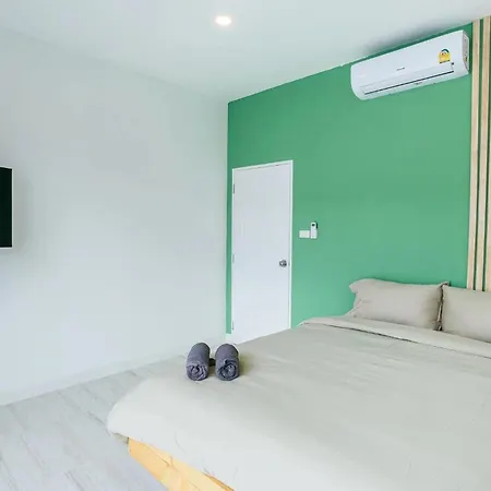 Villa 芭提雅市区靠近步行街/海滩，全新4卧双层独栋私人泳池别墅 *