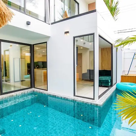 Villa 芭提雅市区靠近步行街/海滩，全新4卧双层独栋私人泳池别墅 *