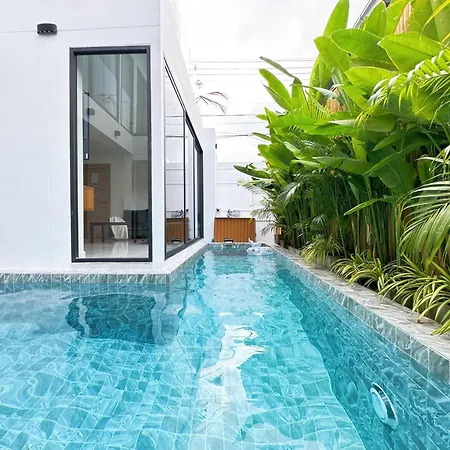 芭提雅市区靠近步行街/海滩，全新4卧双层独栋私人泳池别墅 * Pattaya