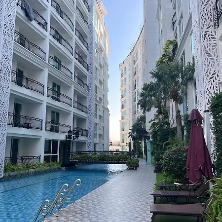 Apartment Downtown Cozy Garden Olympus - Lin Pattaya