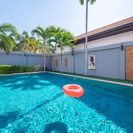 5 Mins Walk Coastal 3 Bdr Private Pool Villa Pattaya