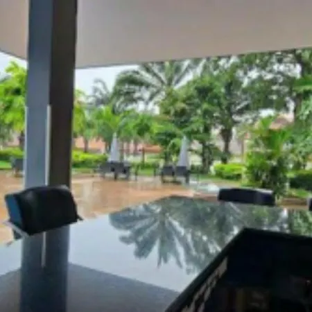 Luxury Semi-2bd Pool Near & Walking Street * Pattaya