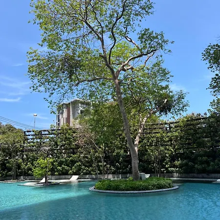 Wong Amat Luxury Condo--private