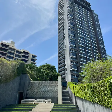 Wong Amat Luxury Condo--private อพาร์ทเม้น
