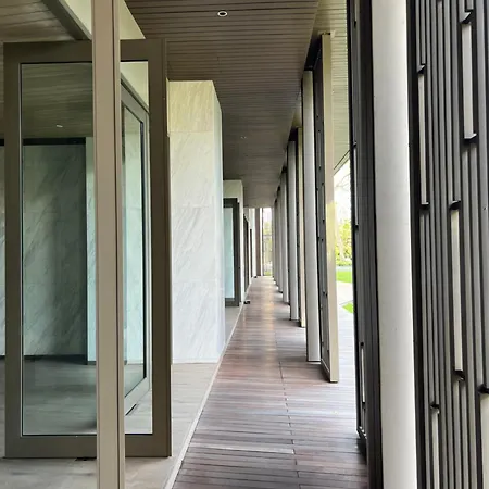 Wong Amat Luxury Condo--private