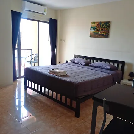 Dania * Pattaya