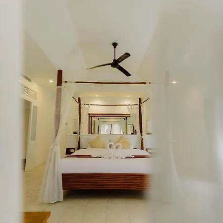 โรงแรม Raya Private Pool *