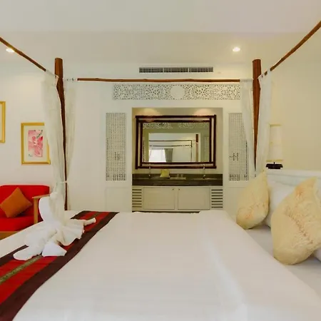 โรงแรม Raya Private Pool