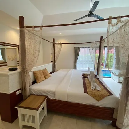 Raya Private Pool โรงแรม *
