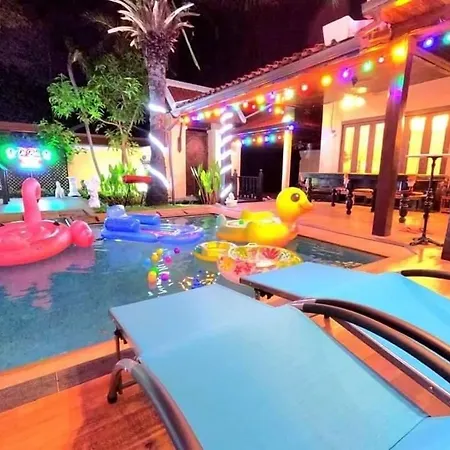 Rosewood Bali Style Pool 2 Pattaya