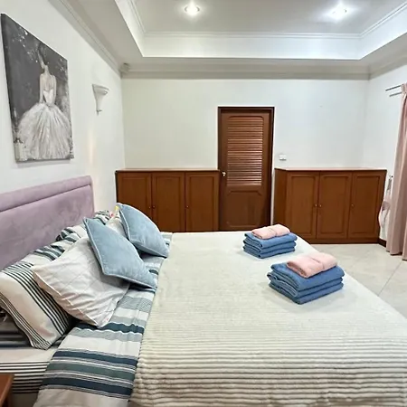 Luxury Semi-2bd Pool Near & Walking Street
