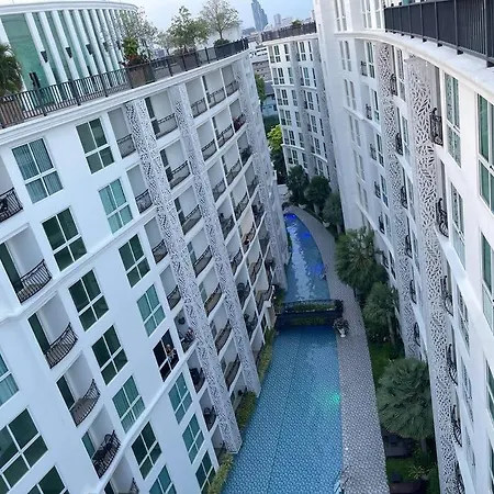 อพาร์ทเม้น Garden Olympus South