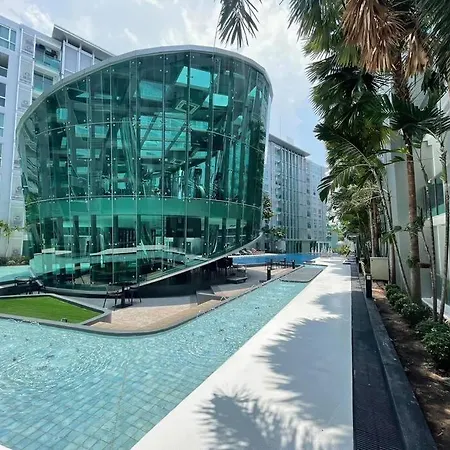 Center * Pattaya