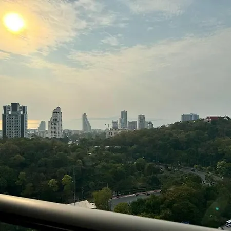 Unixx South High Speed Sea View By May'sa Apartment Pattaya