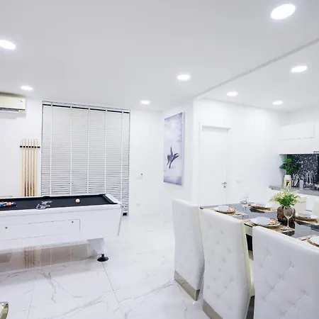 Villa Your Days Pool *