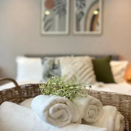 Apartment Edge Cozy Vacation Infinite Sky Pool *