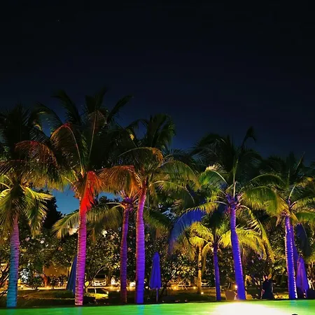 Unixx Delux View Near Walking Street Pattaya