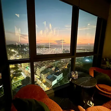 Apartment Edge Cozy Vacation Infinite Sky Pool Pattaya