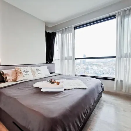 Apartment Stylish 2 Bedroom /central Pattaya/200m To Pattaya