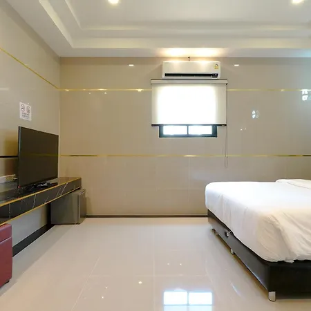Pool * Pattaya