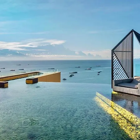 Edge Cozy Vacation Infinite Sky Pool Apartment Pattaya