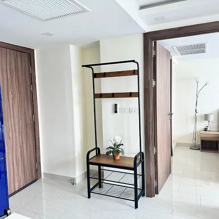 อพาร์ทเม้น Grand Avenue 1 Bedroom Cityview 6th Floor