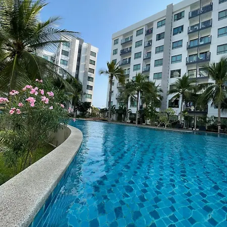 Apartment Acadia อคาเดียบีชรีสอร์ต Pattaya