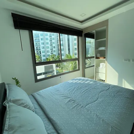 Apartment Acadia อคาเดียบีชรีสอร์ต Pattaya